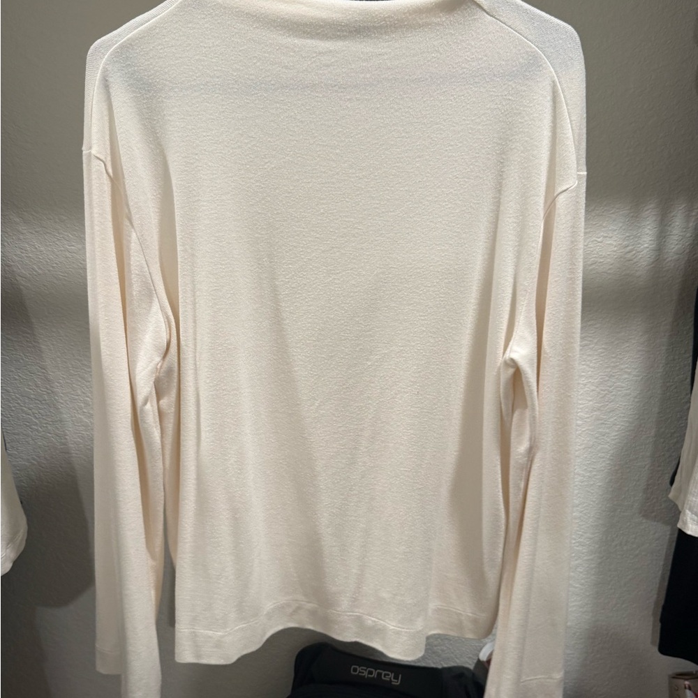 Banana Republic Cream Long Sleeve Top